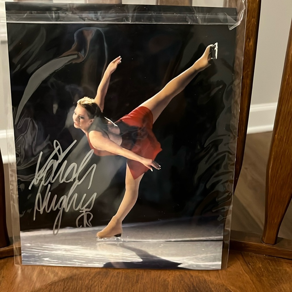 Sarah Hughes 8x10 photo with autograph.